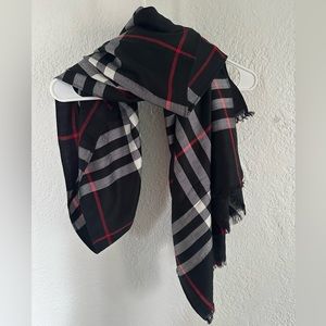 Burberry Scarf - Black Plaid - Cashmere